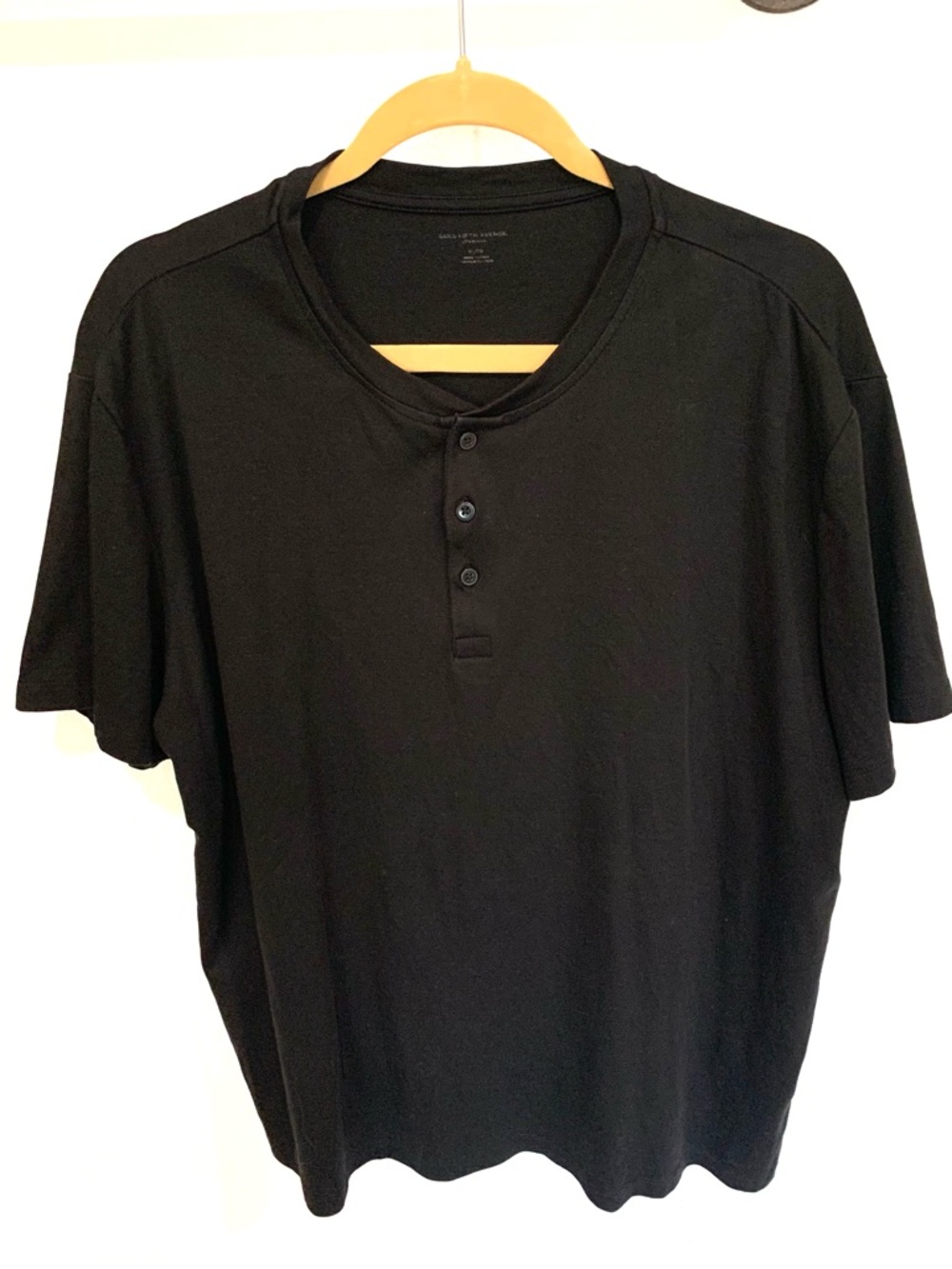 Men’s Saks Fifth Ave Ultraluxe Soft 100% cotton Henley, Black XL
